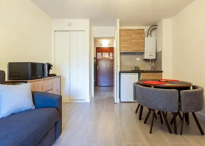 Apartment Chez Sebastien - Paisible Au Bord D'un Avec Parking *