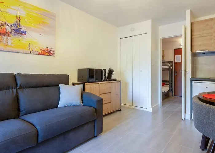 Apartment Chez Sebastien - Paisible Au Bord D'un Avec Parking